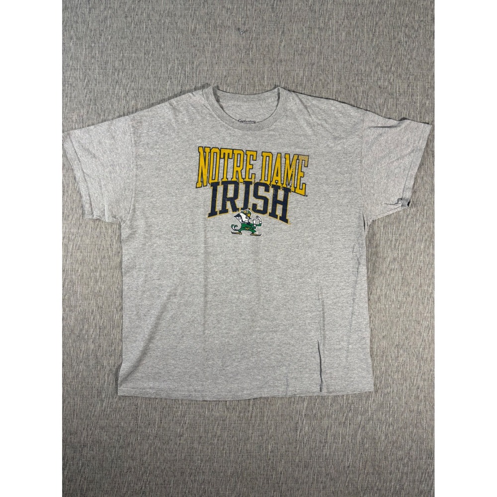 Captivating Notre Dame Fighting Irish T-Shirt Mens XL Gray Short Sleeve Graphic